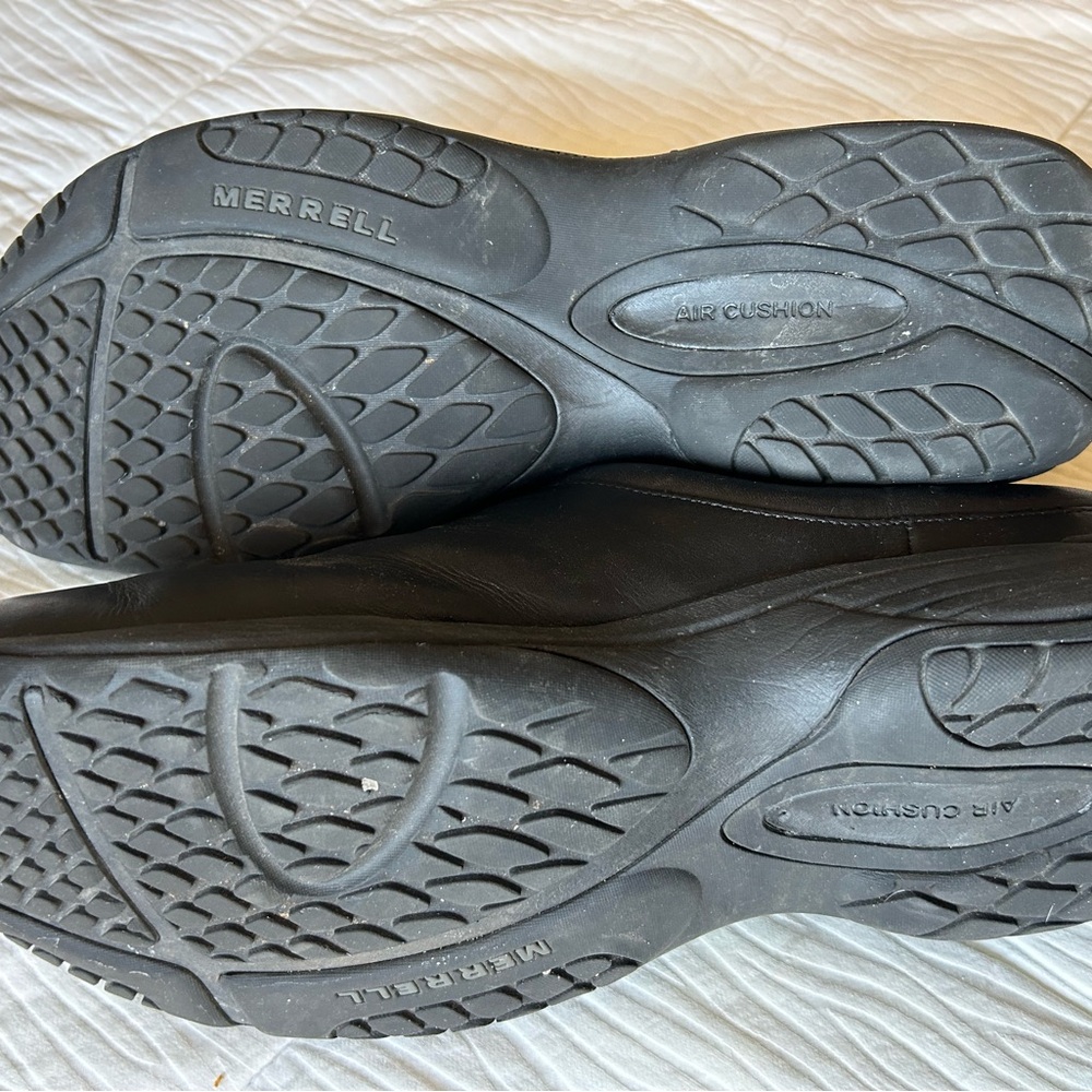 Men’s Merrill clogs - Picture 2 of 3